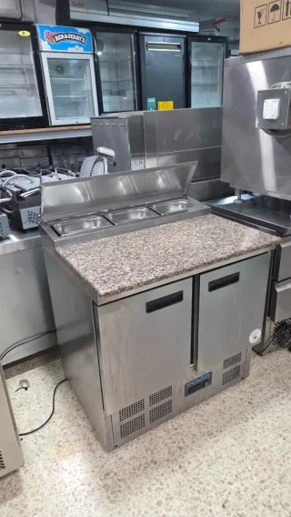 Bajo mostrador pizzero Polar
