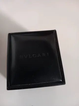 Caja y estuche Bvlgari (anillo)