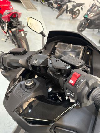 Honda Forza 750 Maxi Scooter Automática