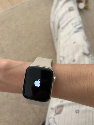 Apple Watch SE2 GPS + Celular 44mm plata