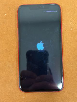 iPhone 11 64GB Rosso