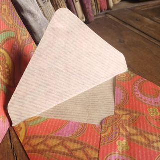 Sobres decorados hechos a mano