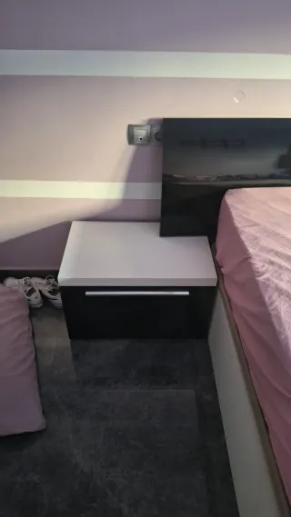 Armario y conjunto habitación