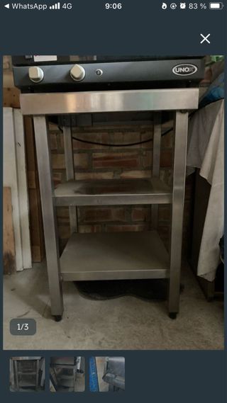 Horno y mesa de acero inoxidable