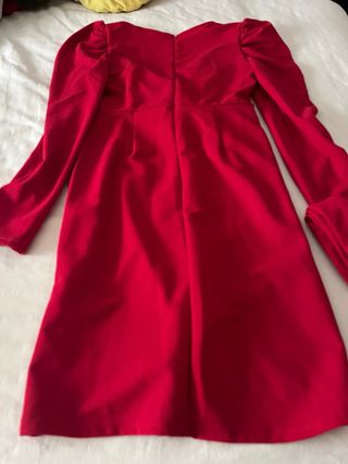 Vestido rojo fiesta manga larga