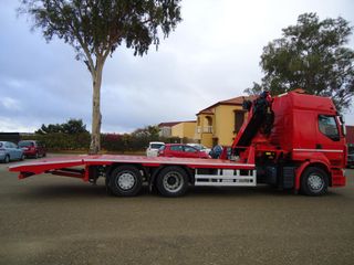 Renault PREMIUM 460-CAMIONES PORTAMAQUINARIAS