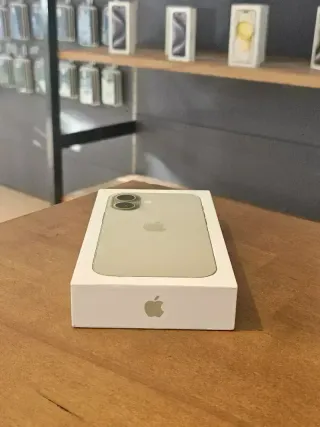 IPHONE 17 256GB VERDE PRECINTADO