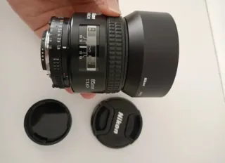 Objetivo Nikon AF NIKKOR 85mm 1:1.8D