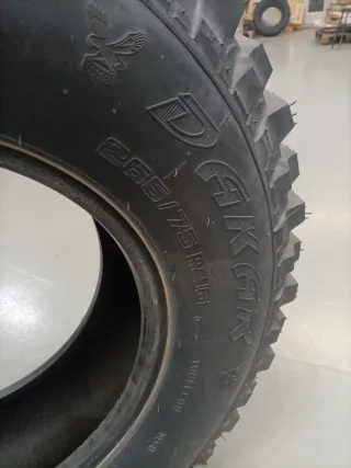Rueda 265/75 R16