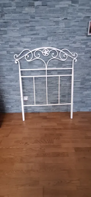 Cabecero de forja blanco