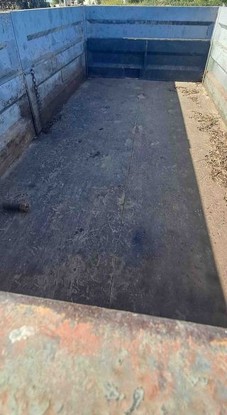 Remolque basculante 2 ejes 6.000 Kilos.