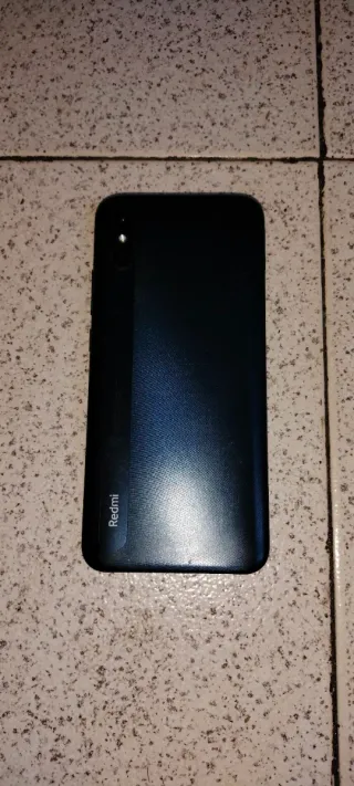 Móvil libre...XIAOMI REDMI 9A...