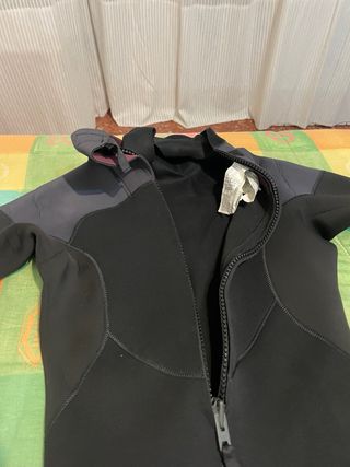 Neopreno y zapatillas de neopreno