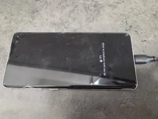 Samsung galaxy s10 plus.