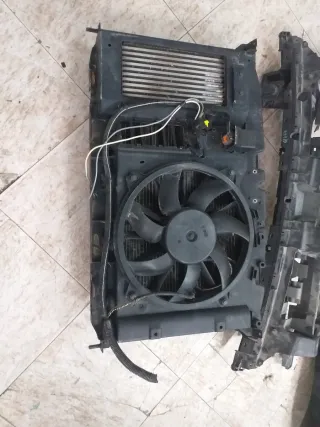 Frontal completo ( sin faros ) Peugeot 5008