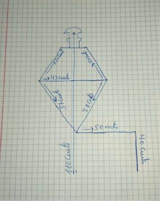 Farola de metal y cristal negra