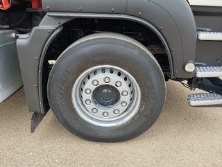 MAN TGM 26 480-CAMIONES GRUAS