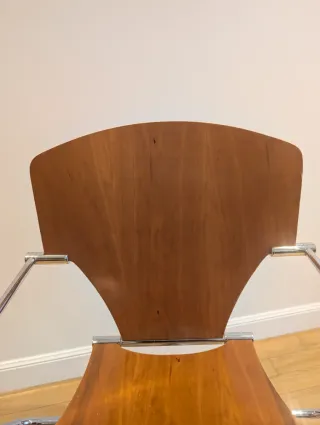 Silla de oficina Stua Egoa madera y metal