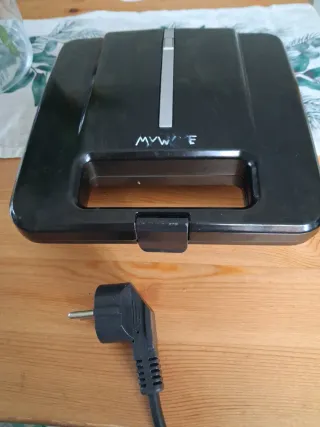 Tostadora MYWAVE negra
