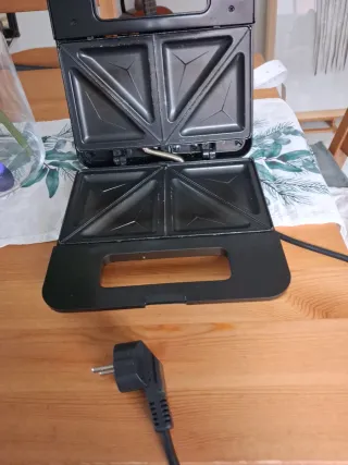 Tostadora MYWAVE negra