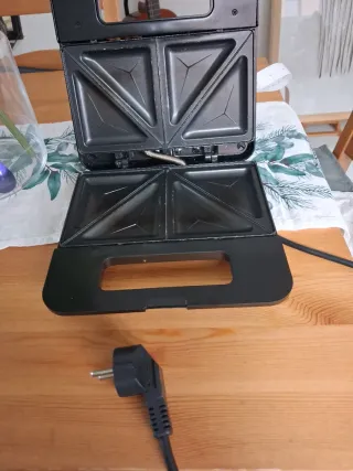 Tostadora MYWAVE negra