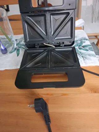 Tostadora MYWAVE negra