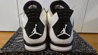 Jordan 4 Retro Military Black Talla 44.5