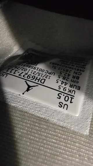 Jordan 4 Retro Military Black Talla 44.5