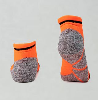 Pack calcetines IZAS cortos naranja/gris (44-46)
