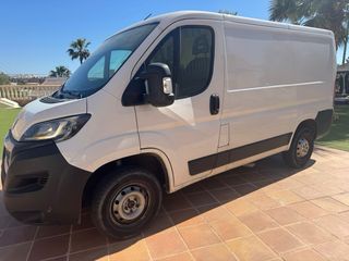 Peugeot e-Boxer 2021
