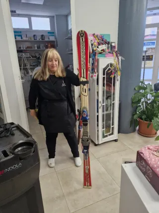 Esquís Dynastar, salomon etc