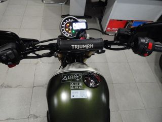 Triumph Scrambler 400 X