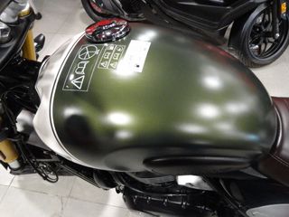 Triumph Scrambler 400 X