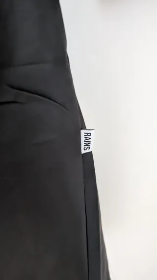 Chaqueta Larga Rains Negra