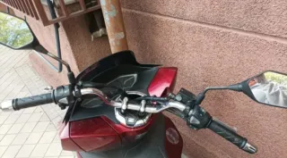 Honda PCX 125 2021 Roja