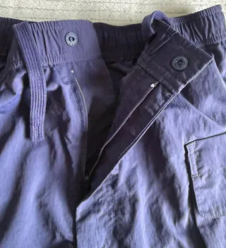 Uniqlo Pantalón Corto Parachute Talla S