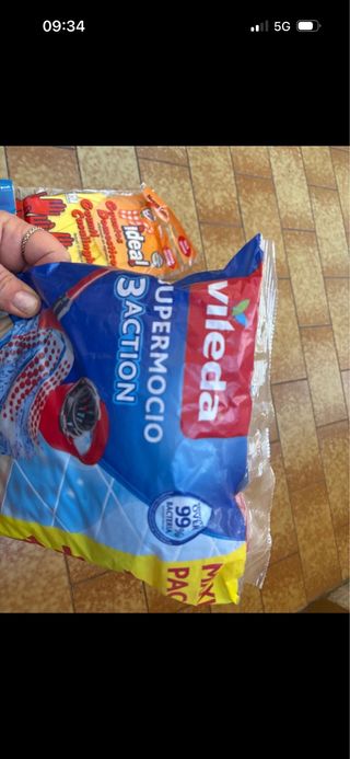 Lotto 6 paia guanti + 2 Vileda