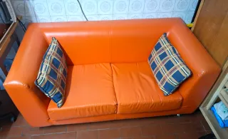 Sofá de Piel Naranja IKEA