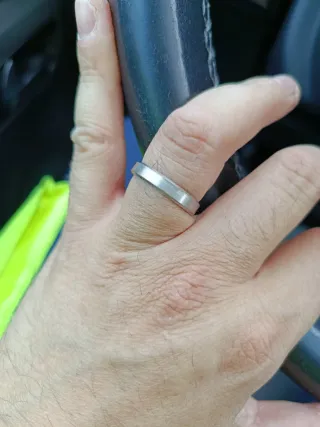 Anillo de plata