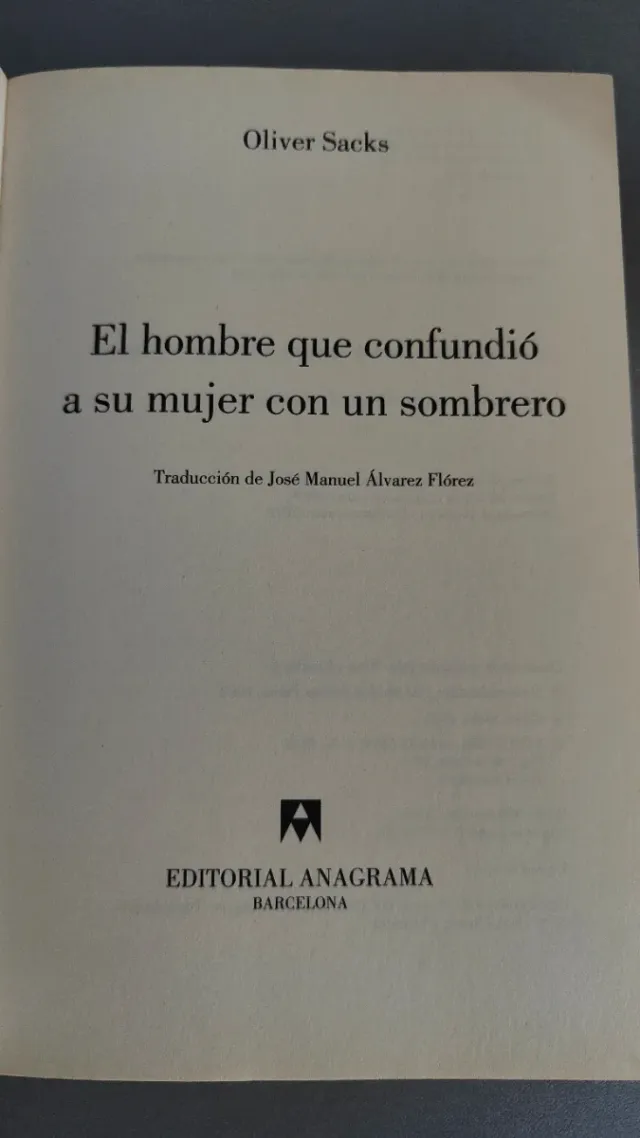 El hombre que confundió a su mujer con un sombr...