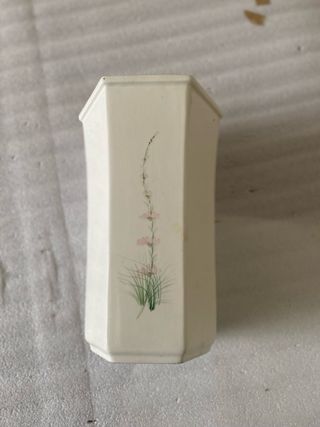 Vaso porcellana fiori e farfalle