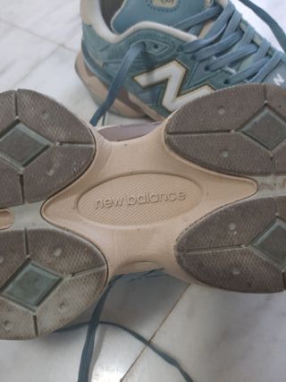 New Balance Beige/Teal Zapatillas Deportivas