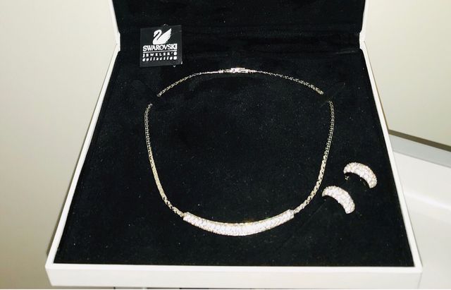 Collar y pendientes Swarovski