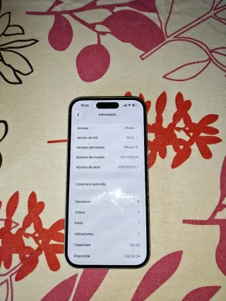 iPhone 15 128GB + AirPods