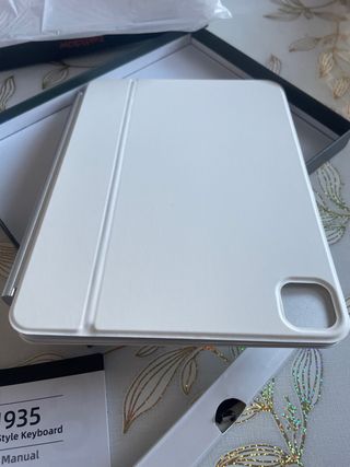 Bettdow A1935 Tastiera Magnetica per iPad