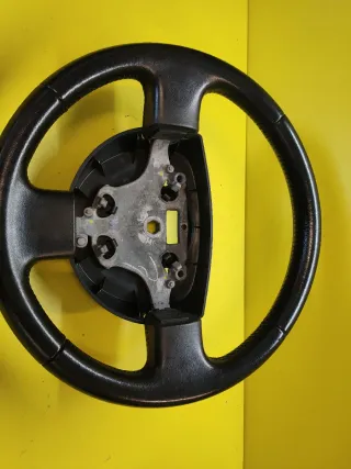 VOLANTE FORD TOURNEO CONNECT (PIEL-NEGRO)