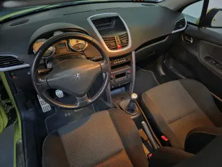 Peugeot 207 2007