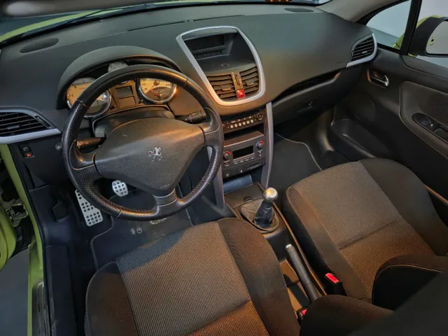 Peugeot 207 2007