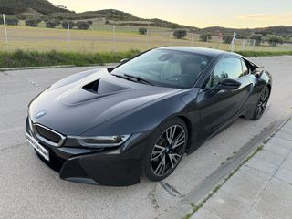BMW i8 2015