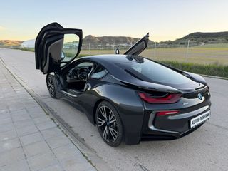 BMW i8 2015